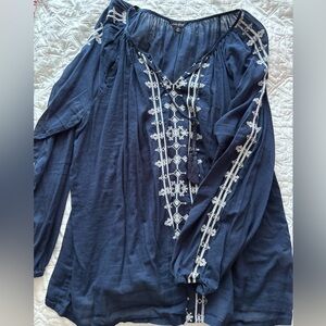Lucky Brand 2X Navy Blue Embroidered Women's Top